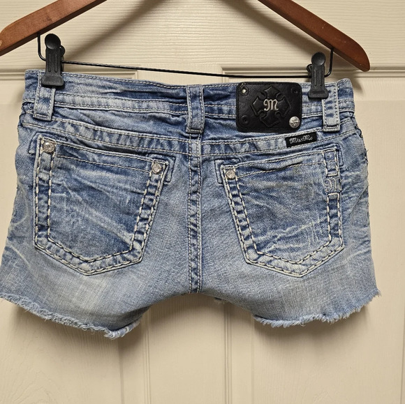 Miss Me Cut-Off Shorts Womens 28 (actual 30x3.5) Blue Denim Cotton Blend Button - Picture 9 of 16